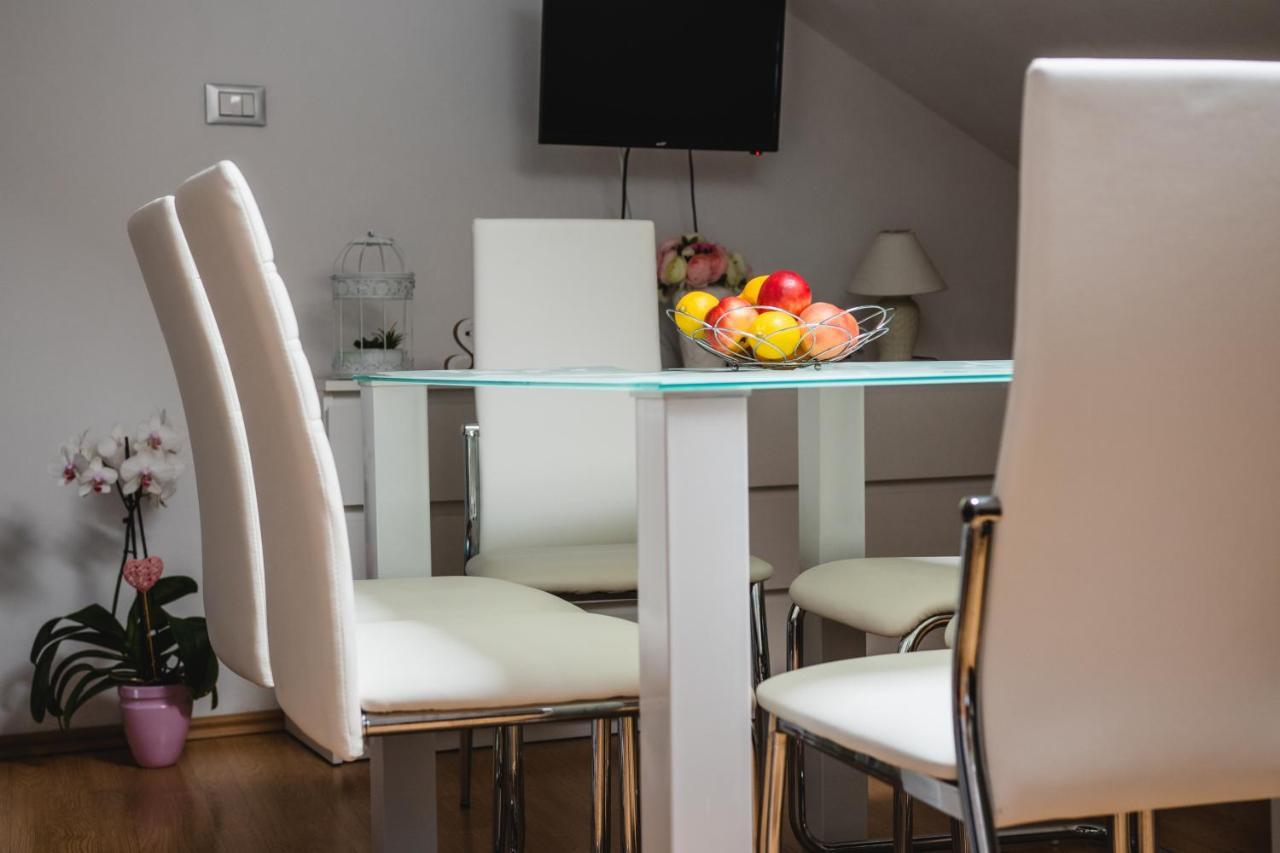 Apartmani Tena Selce Ngoại thất bức ảnh