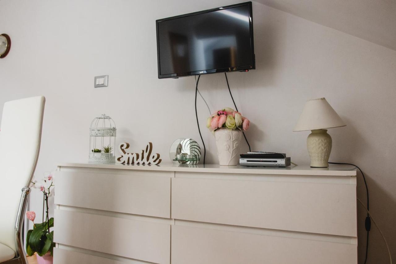 Apartmani Tena Selce Ngoại thất bức ảnh