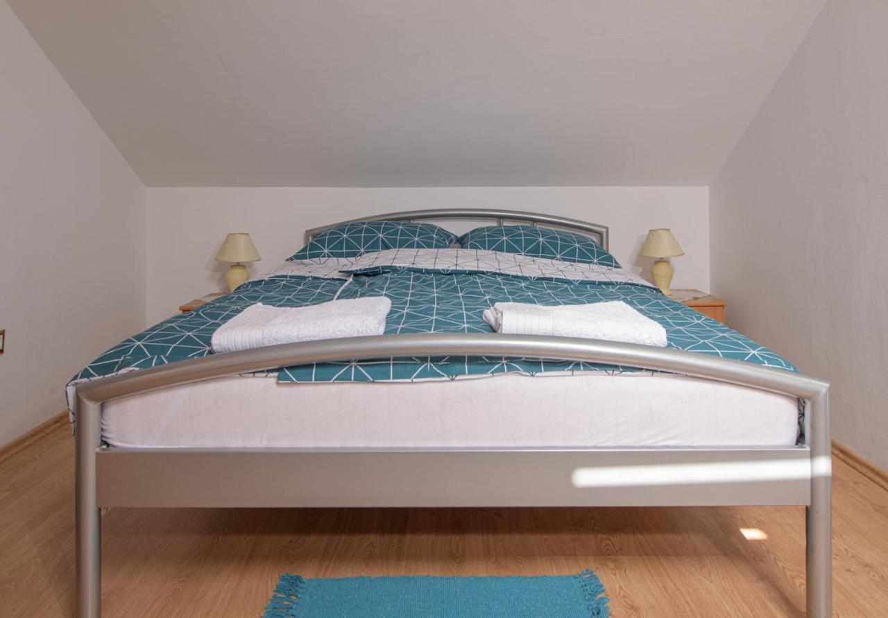 Apartmani Tena Selce Ngoại thất bức ảnh