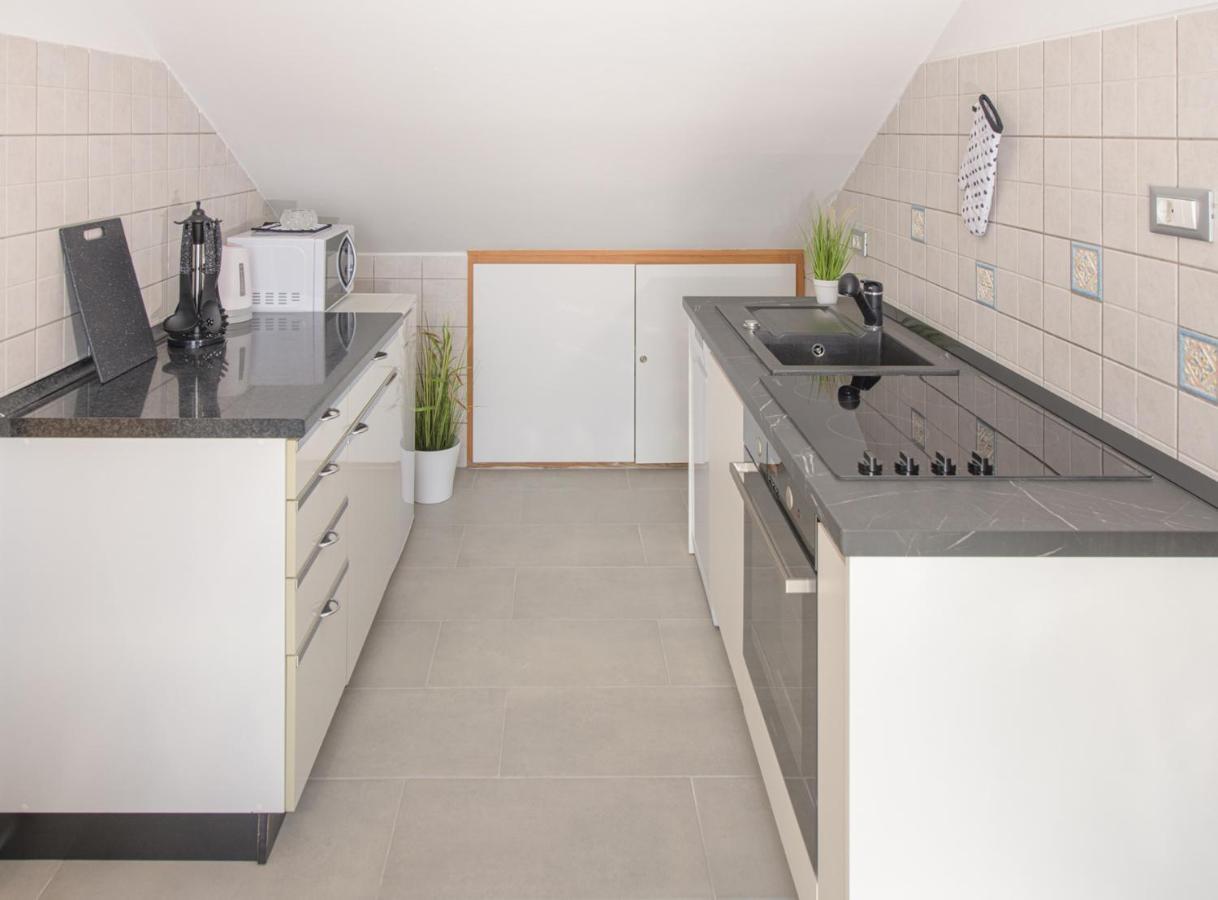 Apartmani Tena Selce Ngoại thất bức ảnh