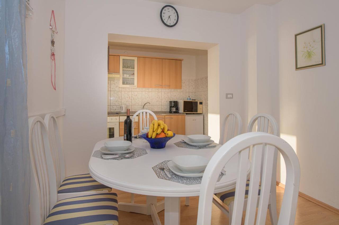 Apartmani Tena Selce Ngoại thất bức ảnh