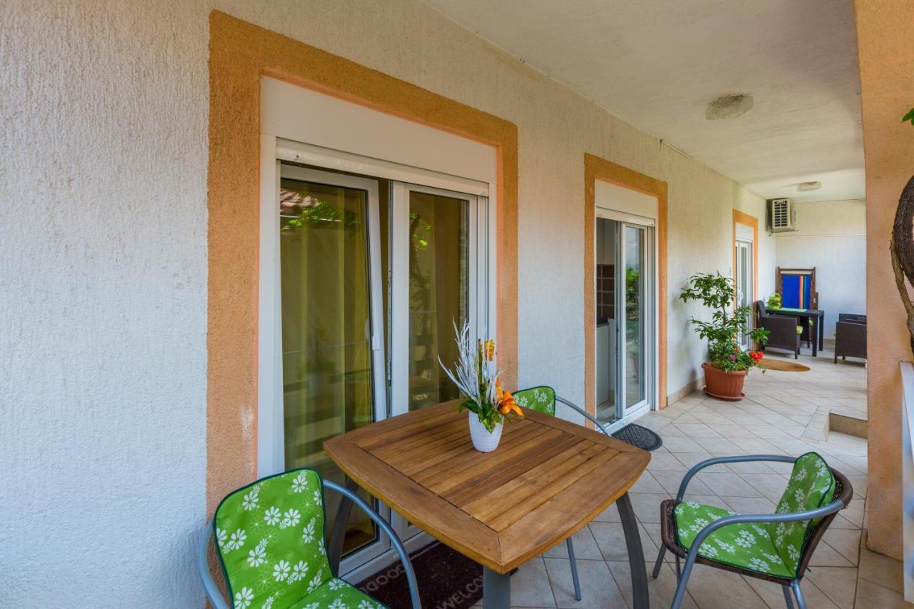 Apartmani Tena Selce Ngoại thất bức ảnh